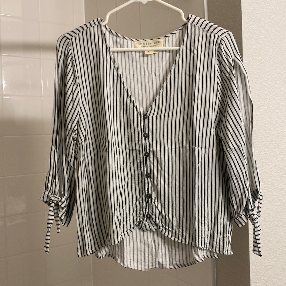 Cropped Button-up Shirt